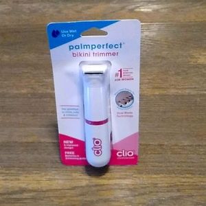 Palmperfect bikini shaver